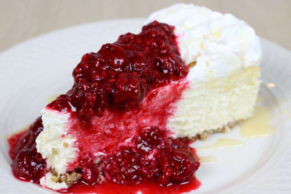 Dessert_Raspberry-Cheesecake